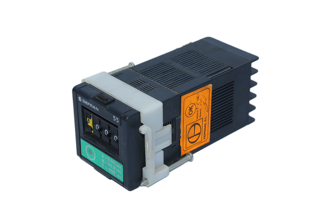 GEFRAN 55-2-2 MULTIRANGE TIMER