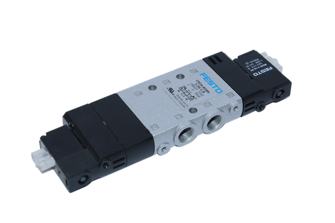 FESTO CPE14-M1BH-5/3G-1/8 SOLENOID VALVE 196937