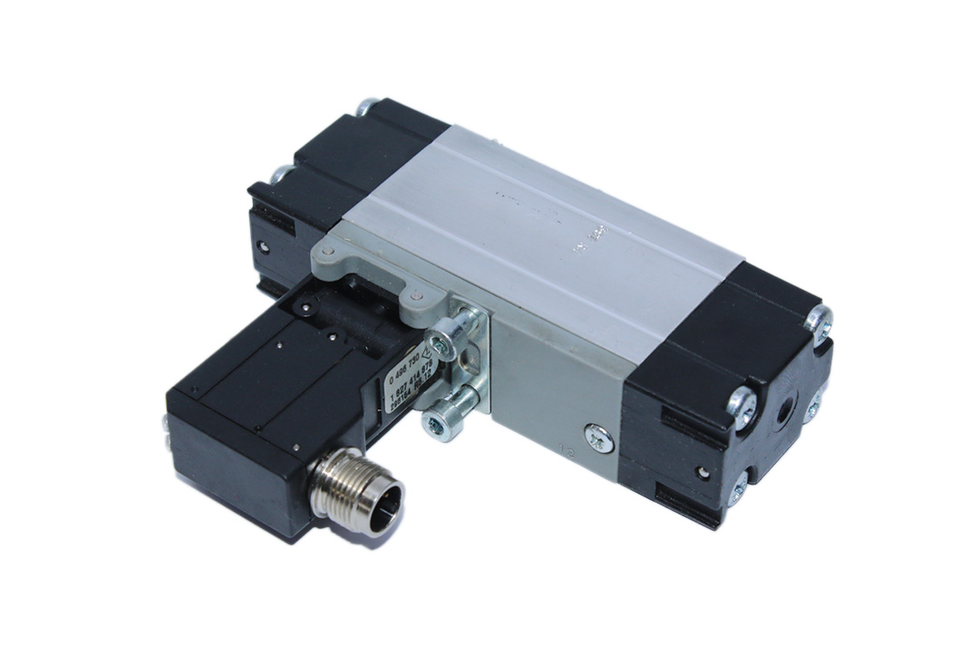 BOSCH 0 820 051 702 SOLENOID VALVE