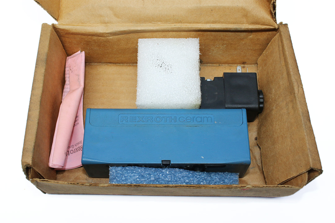 REXROTH R432006441 SINGLE SOLENOID VALVE