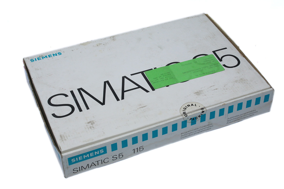 SIEMENS 6ES5 458-7LB11 RELAY OUTPUT MODULE