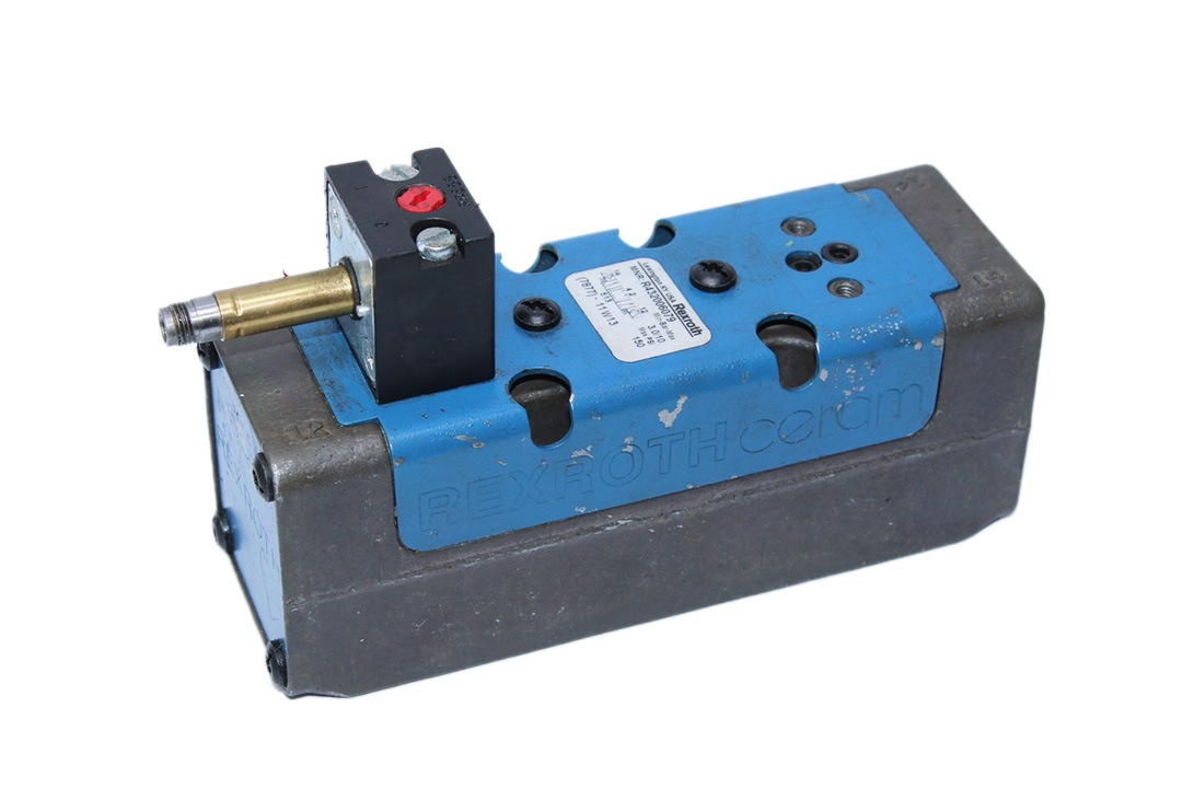REXROTH R432006079 SOLENOID VALVE