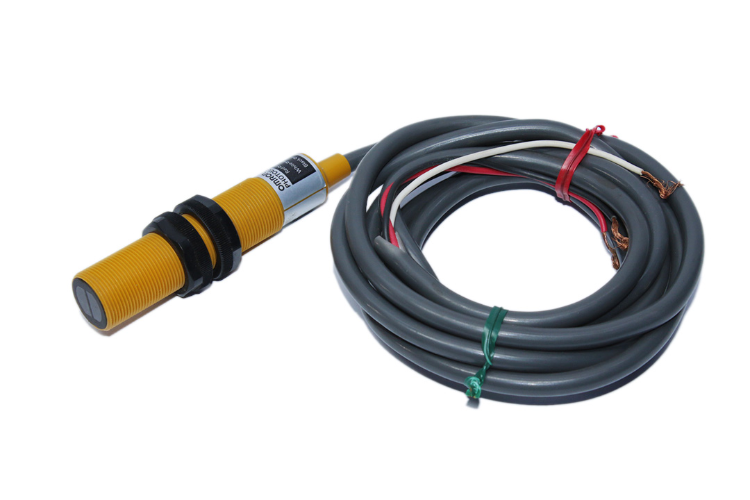 OMRON E3F-R2Z1-30 PHOTOELECTRIC SENSOR