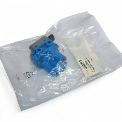 FESTO SV-3-M5 FRONT PANEL VALVE 6817
