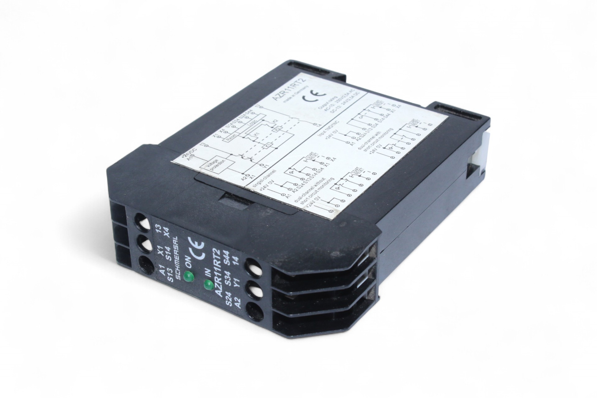 SCHMERSAL AZR11RT2 SAFETY RELAY 24VDC