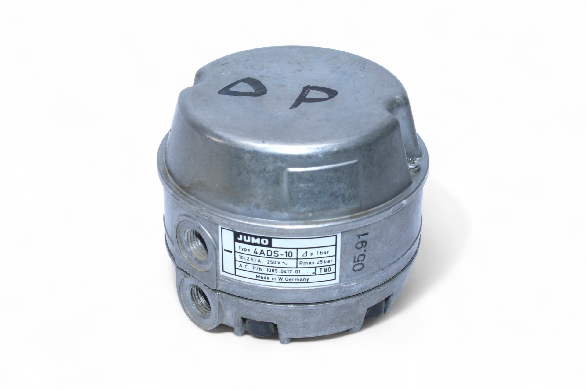 JUMO 4ADS-10 PRESSURE AND DIFFERENTIAL PRESSURE SWITCH 1089.0417-01