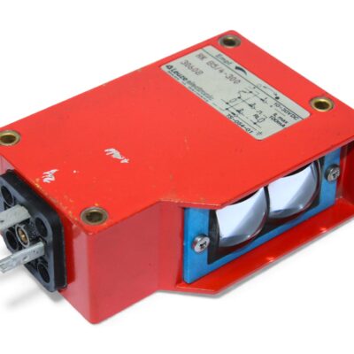 LEUZE RK 85/4-300 Energetic Diffuse Sensor 30602