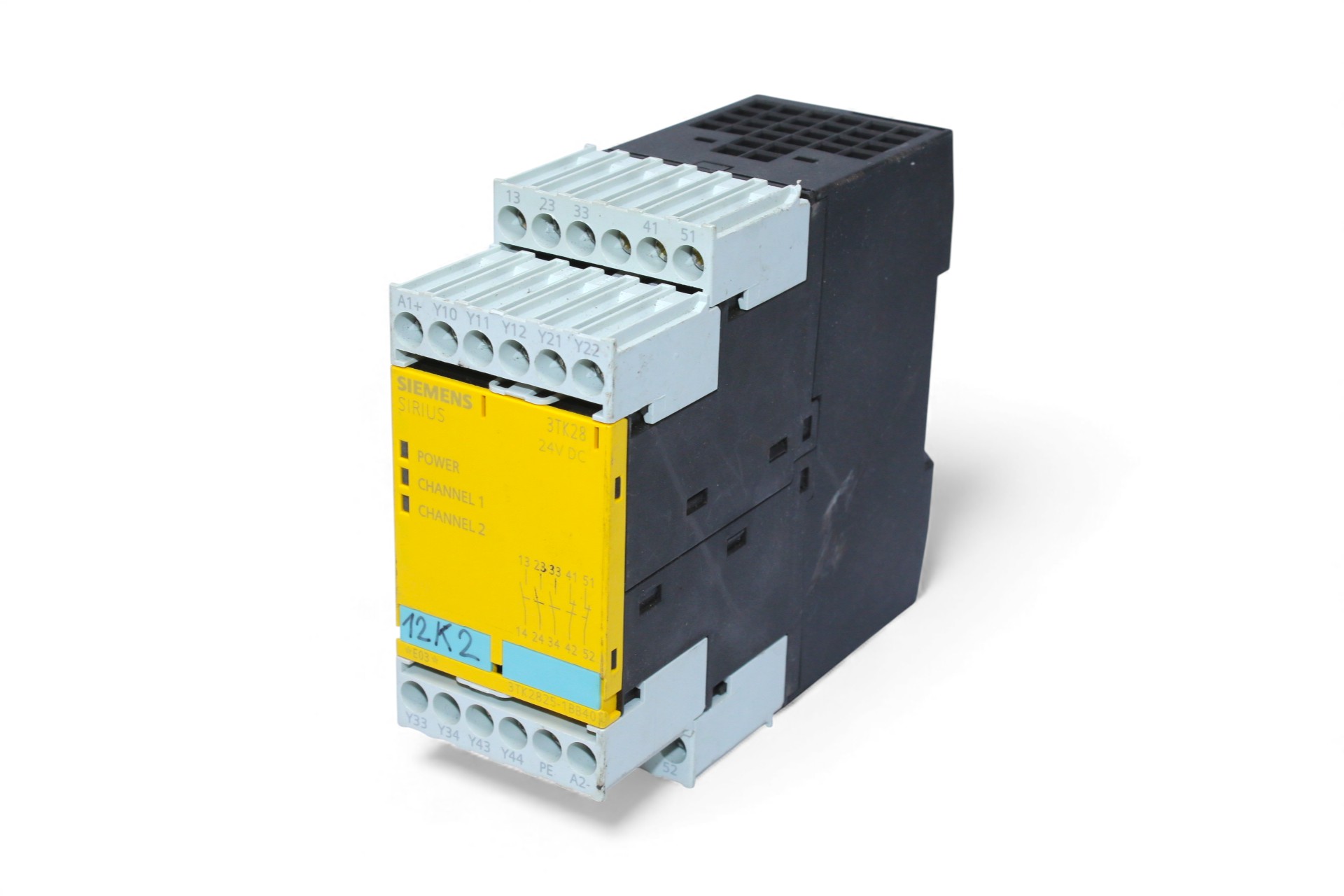 SIEMENS 3TK2825-1BB40 SAFETY RELAY
