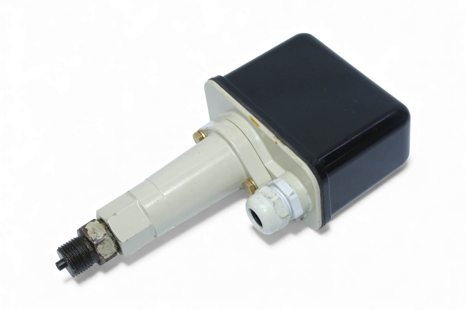 SIEMENS 6CK3 106-0A PRESSURE SWITCH