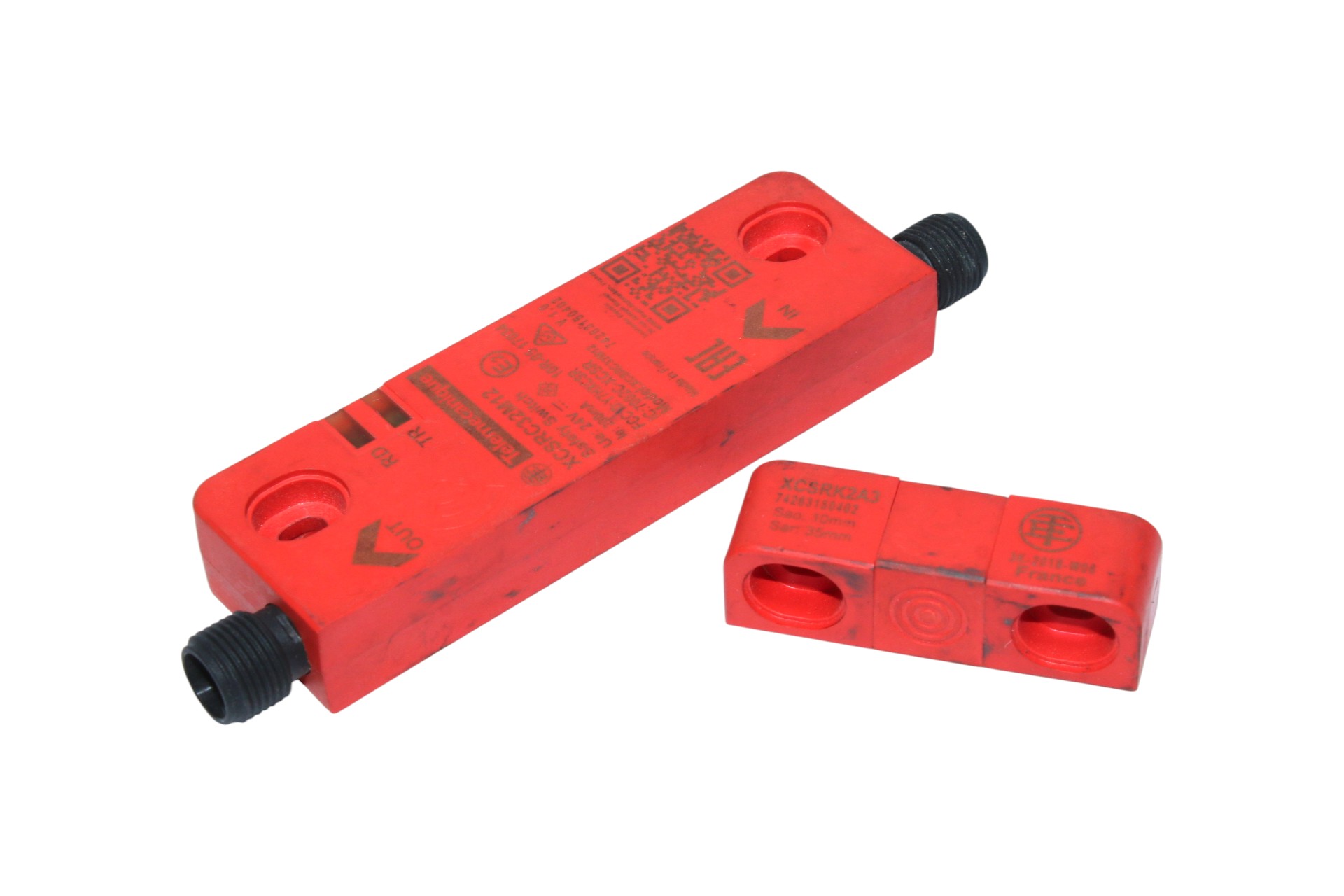 TELEMECANIQUE XCSRC32M12 SAFETY SWITCH