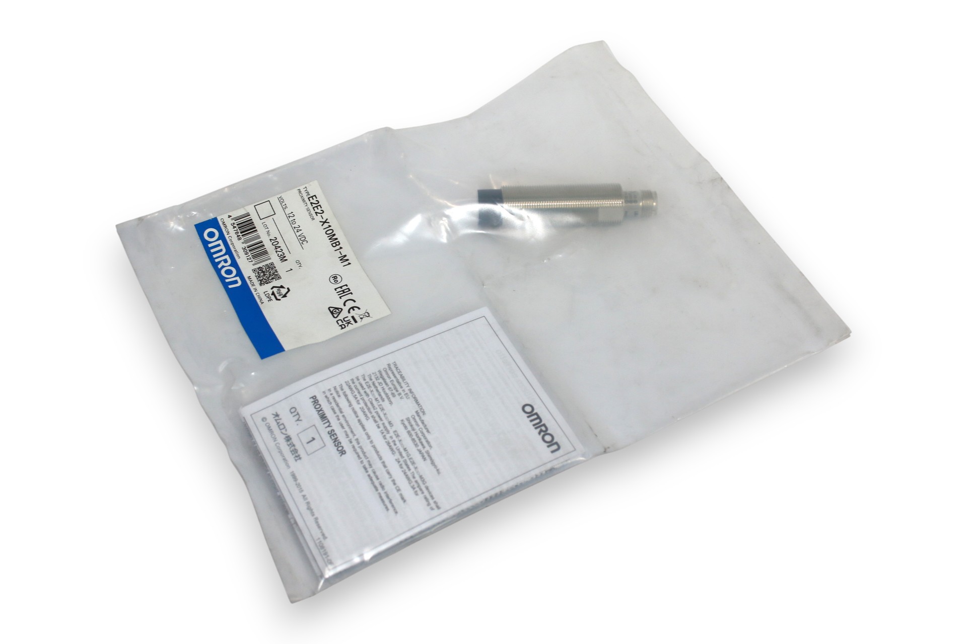 OMRON E2E-X10MB1-M1 PROXIMITY SENSOR