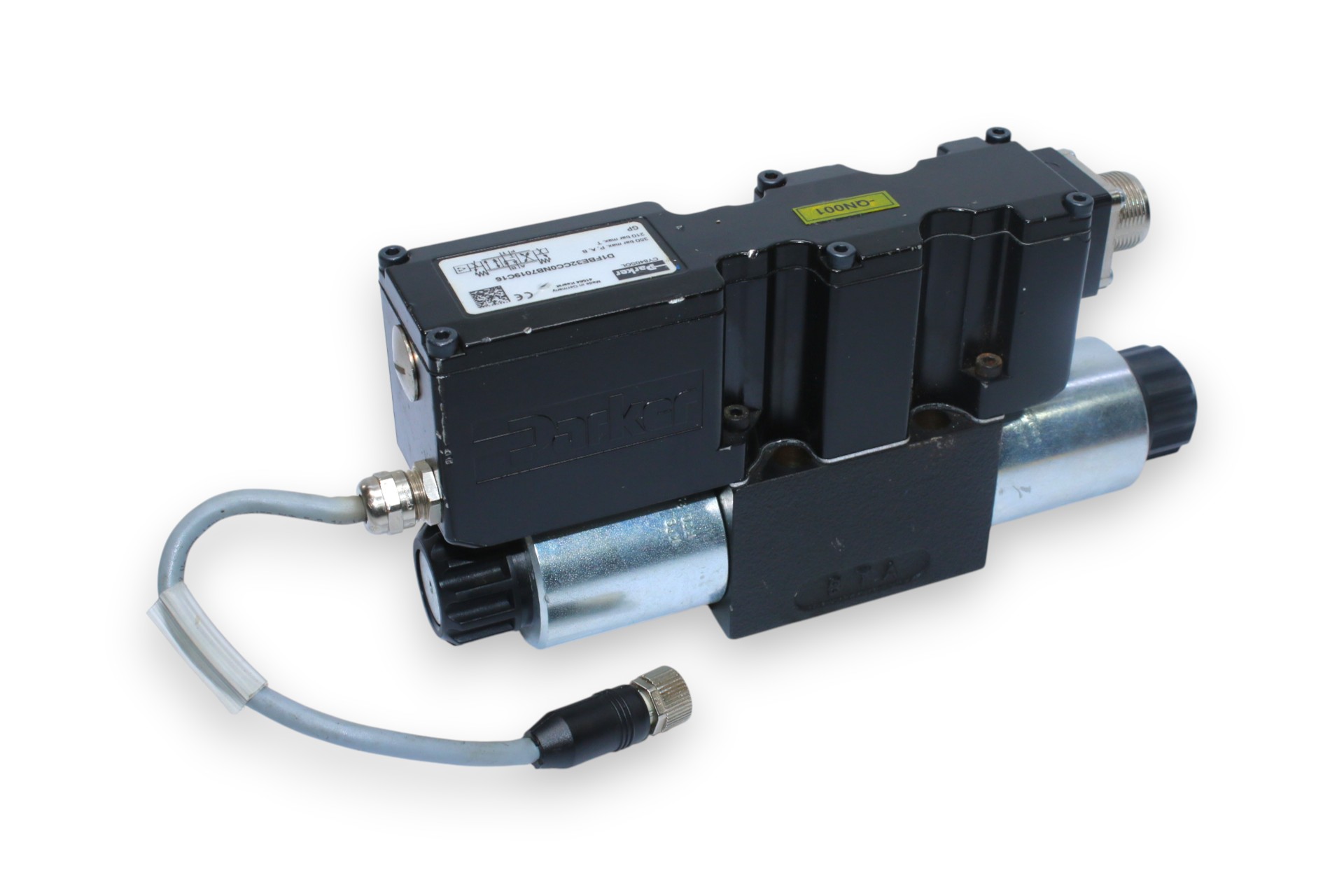 PARKER D1FBE32CC0NB7019C16 PROPORTIONAL DIRECTIONAL CONTROL VALVE