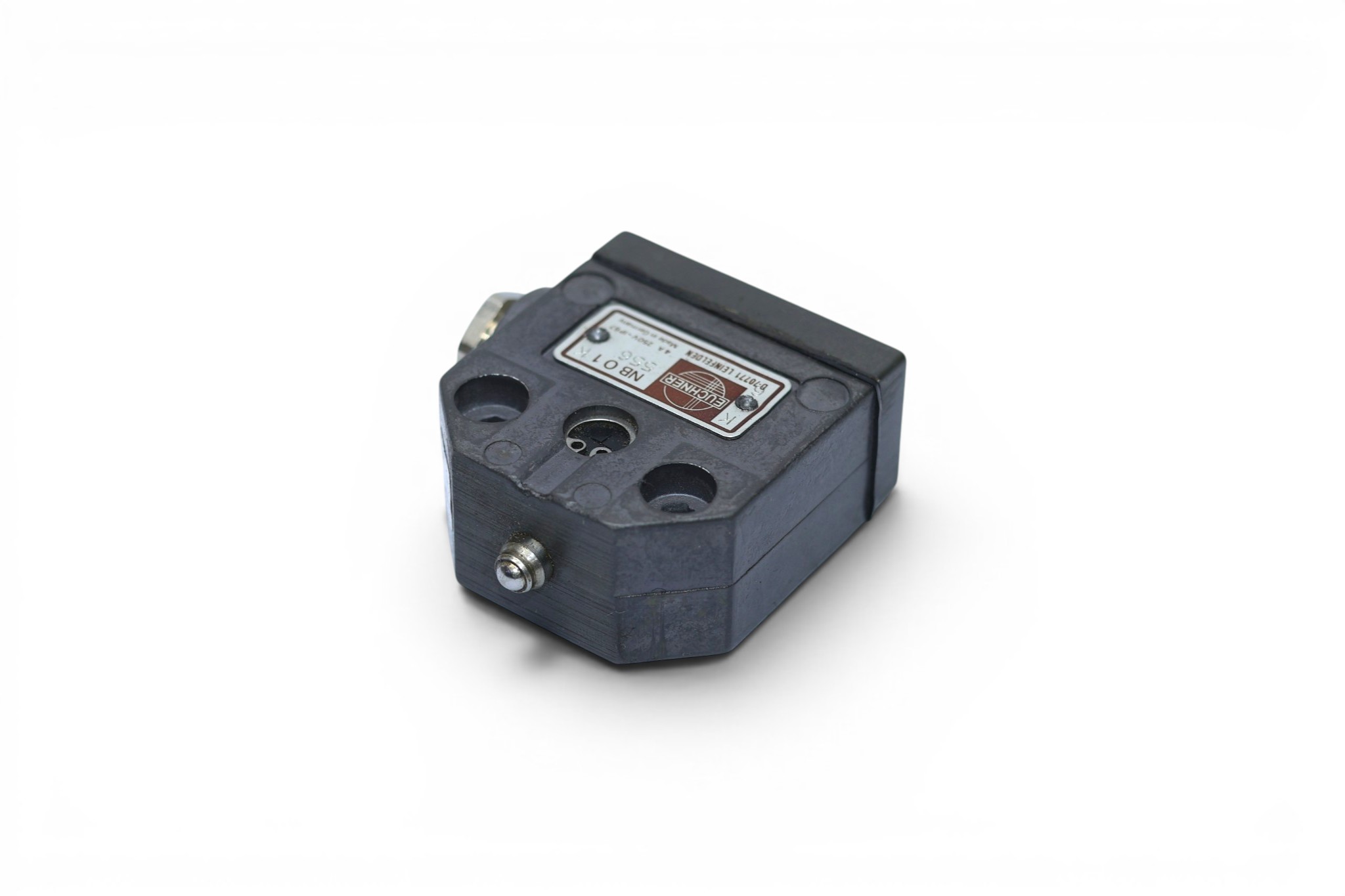 EUCHNER NB01K-556 POSITION LIMIT SWITCH
